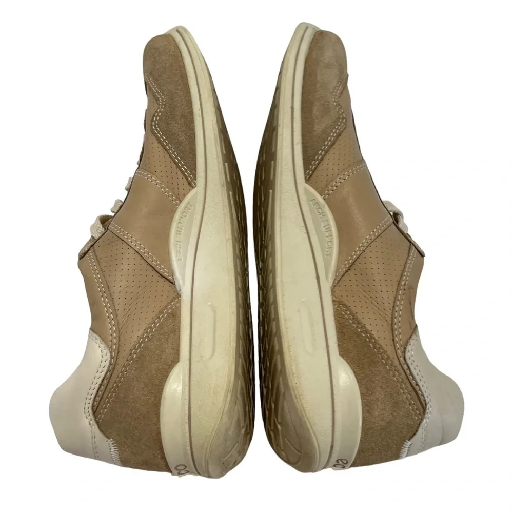 Ecco Mobile II Womens Beige Leather Lace Up Perforated Sneakers Shoes